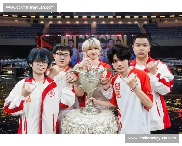 从青涩少年到电竞巨星，热血传奇，你我皆是见证者！